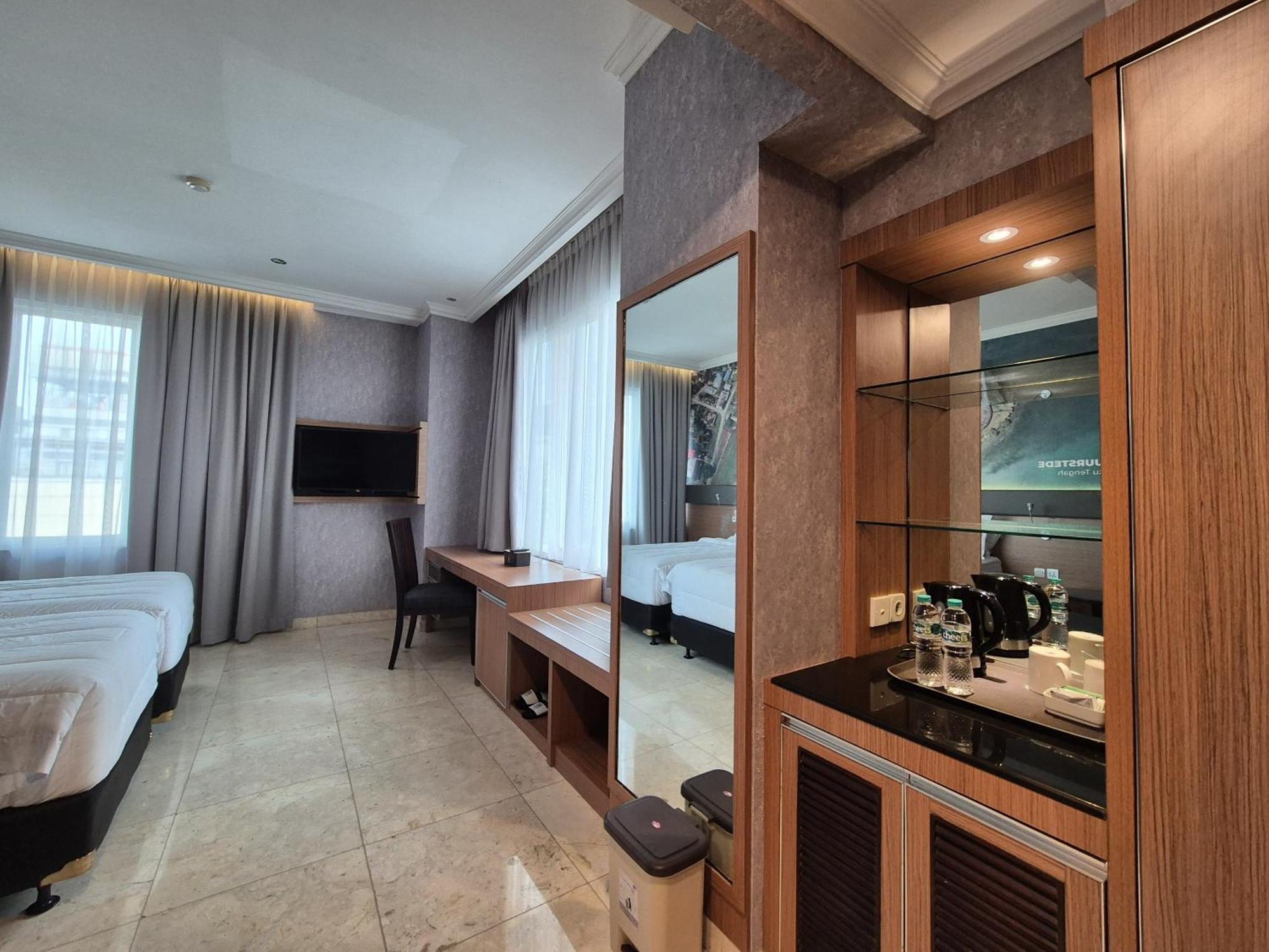 Giia Maluku Hotel Thamrin Jakarta Exterior photo